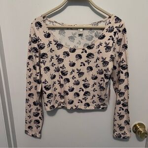 Forever 21 Cream and Navy Floral Long Sleeve Crop Top